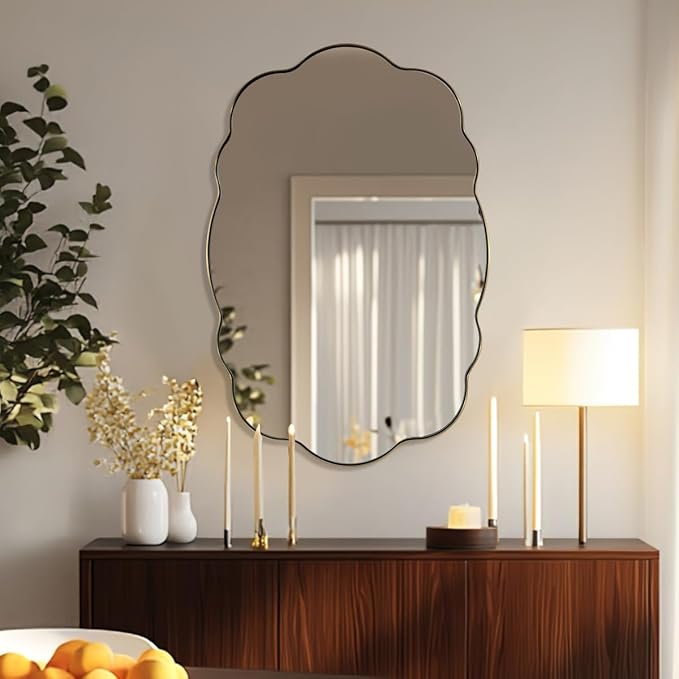 ANDY STAR Brushed Gold Scalloped Mirror - Image 3