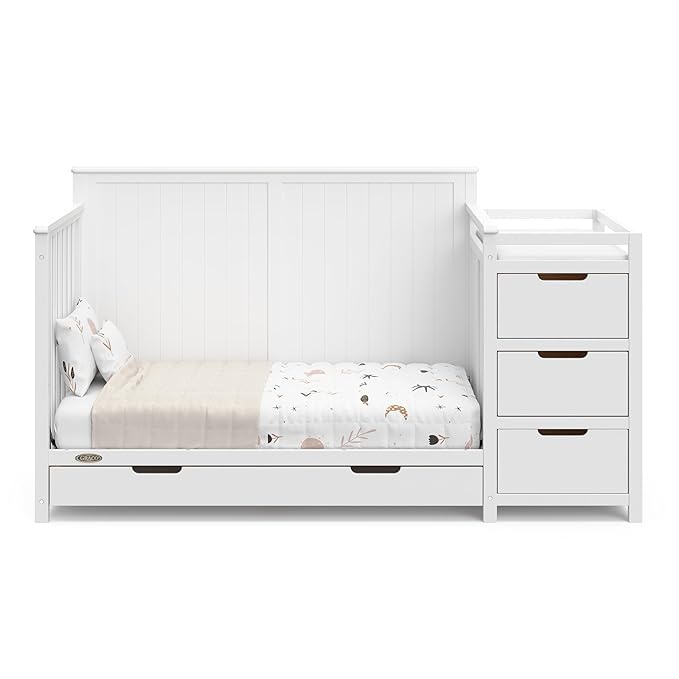 Graco Hadley All-in-One Convertible Crib & Changer – GREENGUARD Gold Certified - Image 11