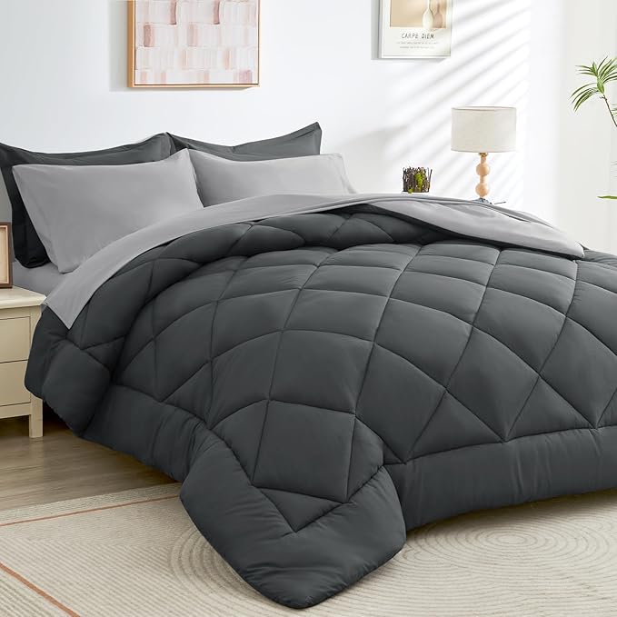 HEVUMYI Twin-XL Comforter Set by HEVUMYI