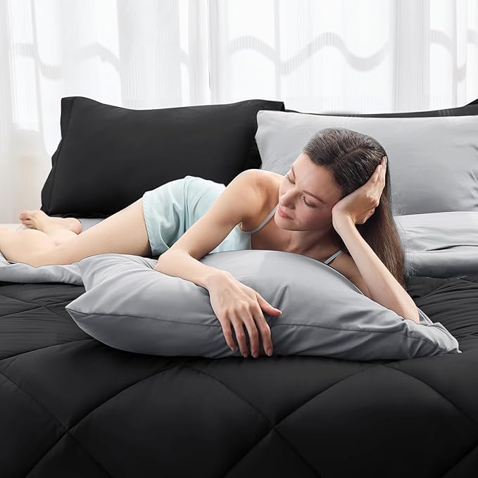 HEVUMYI Queen Comforter Set - Image 2