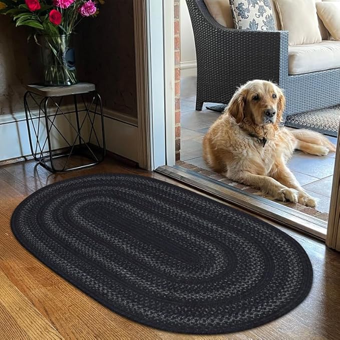 Jet Black Small Oval Rug 20x30 by Homespice
