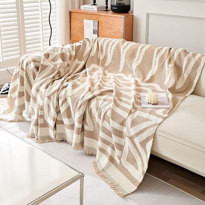 VM VOUGEMARKET Boho Couch Cover - Image 4