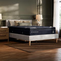 Luxe 14" California King Mattress by DreamCloud