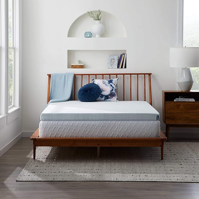 Lucid 3 Inch Bamboo Charcoal Topper and Lucid Zippered Enclosure Mattress by Lucid
