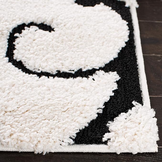 SAFAVIEH Florida Shag Collection Accent Rug - Image 4