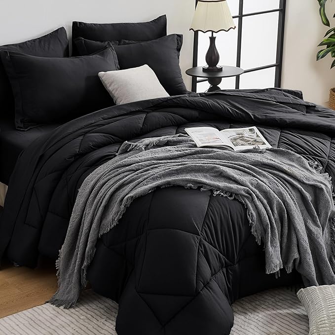 HEVUMYI Black Full Comforter Set by HEVUMYI