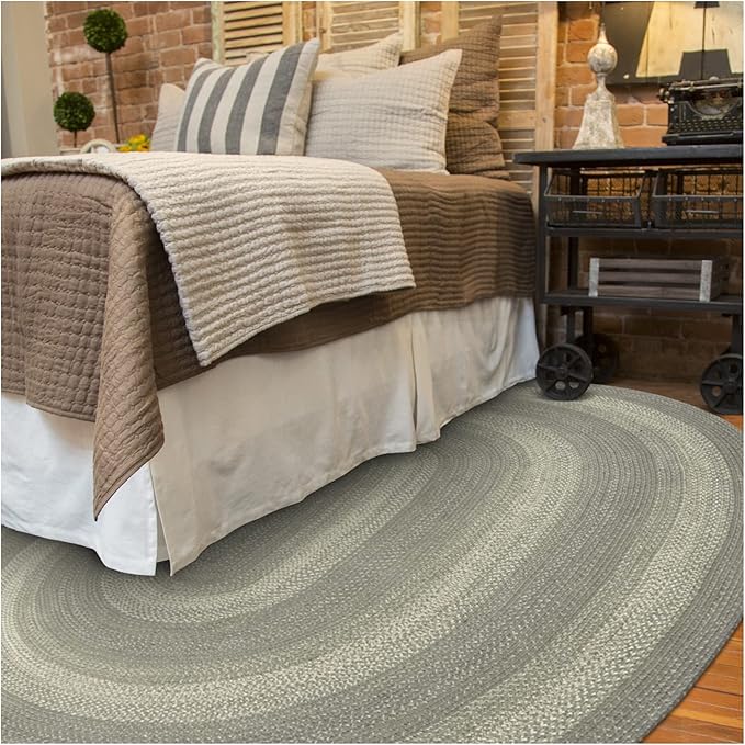 Grey Cloud Oval Braided Rug, 6x9' by Homespice