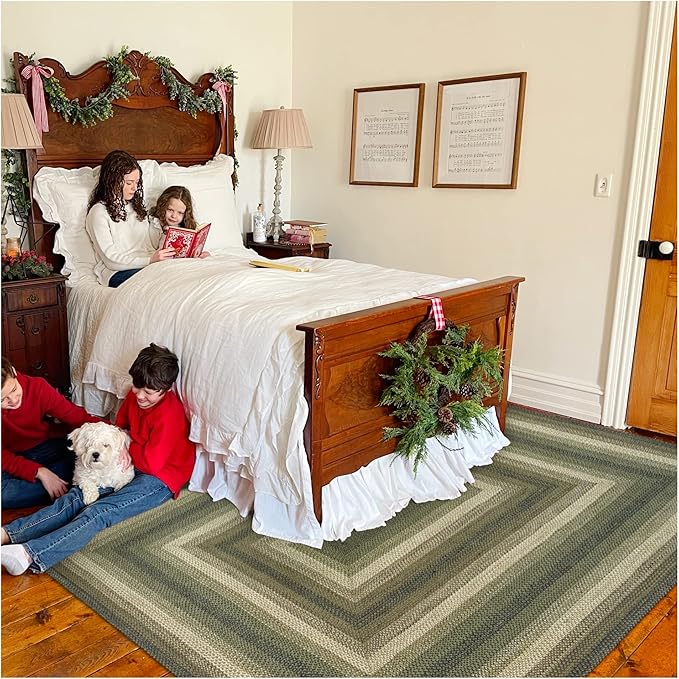 Homespice Pinecone Braided Area Rugs 6x9' – Rustic Jute Braided Green Rug by Homespice