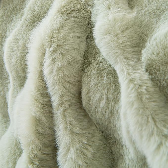 VM VOUGEMARKET Soft Warm Faux Fur Sofa Cover Thick Shaggy Fuzzy Sectional Couch - Image 6
