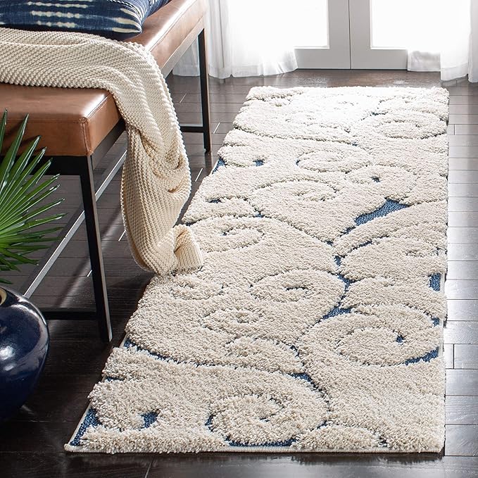 SAFAVIEH Florida Shag Collection Runner Rug by SAFAVIEH