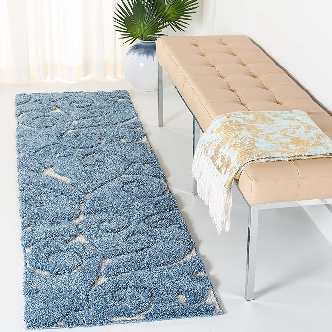 SAFAVIEH Florida Shag Collection Accent Rug by SAFAVIEH