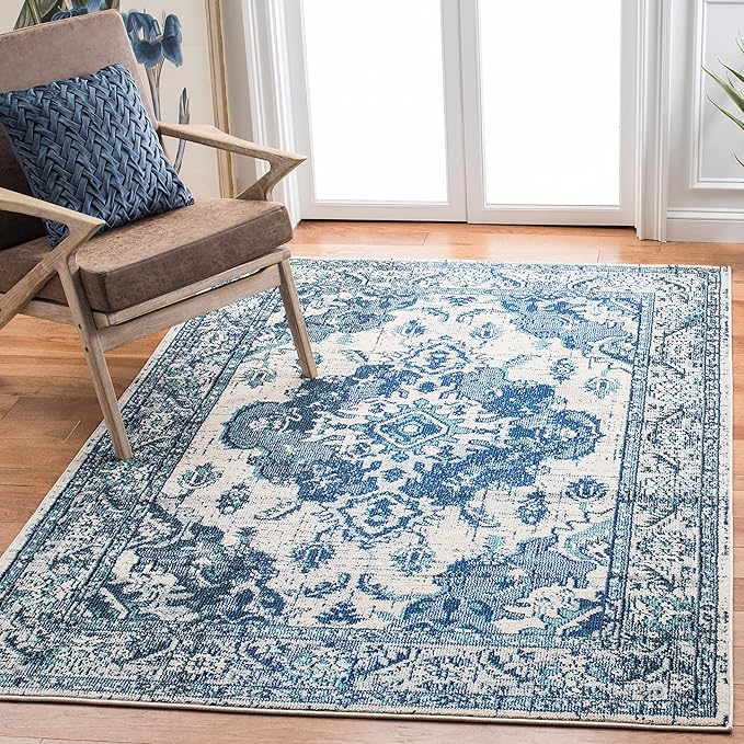 SAFAVIEH Monaco Collection Area Rug by SAFAVIEH